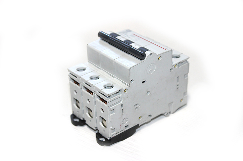 Предохранитель S 303 C-25